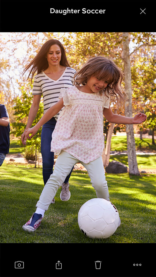 Snap your daughter's soccer game