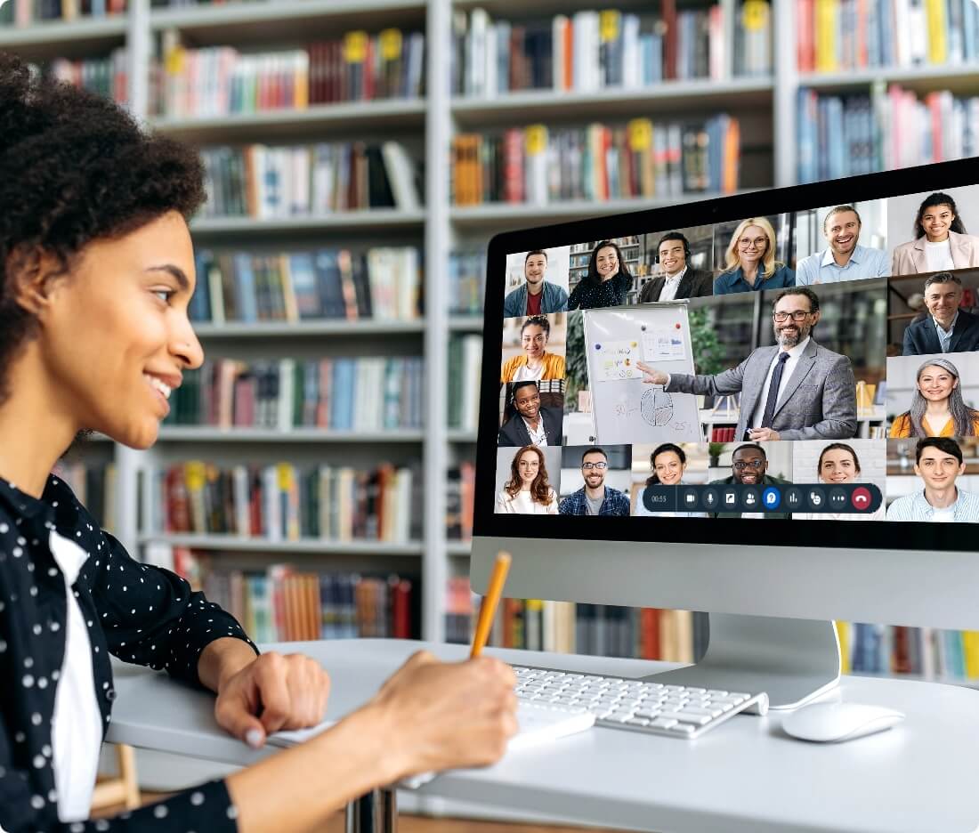 Conduct versatile e-learning webinars and workshops with Zoho Webinar