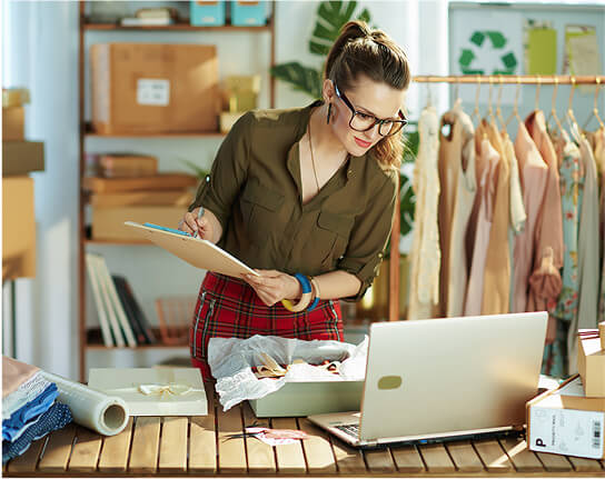 Live chat solutions by industry and function